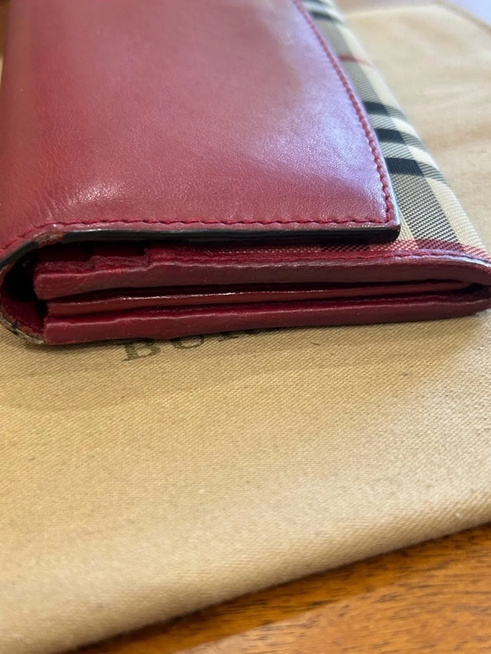 Burberry Horseferry Check Porter Wallet All Inclusive COA